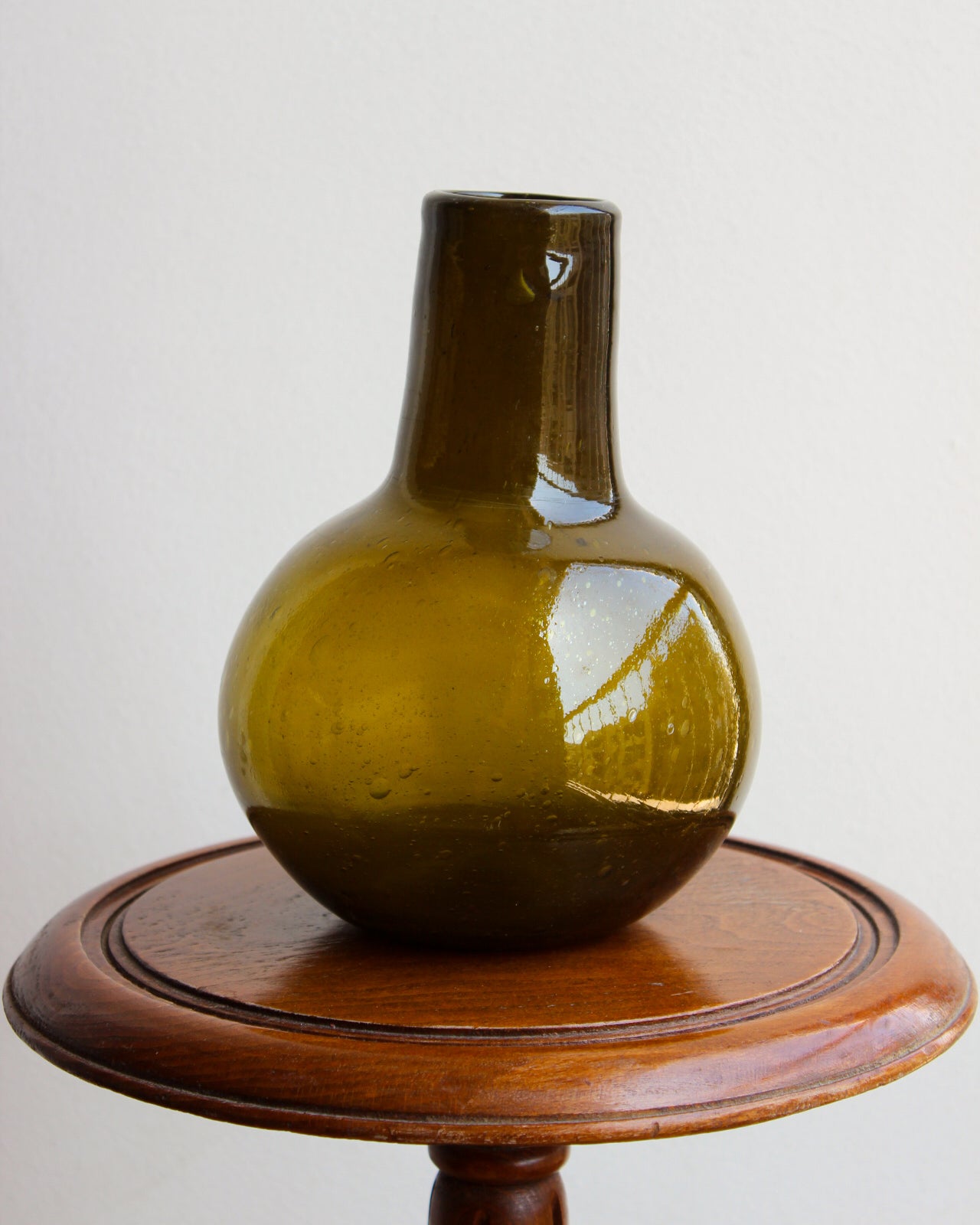 Baladi Vase with Spherical Base