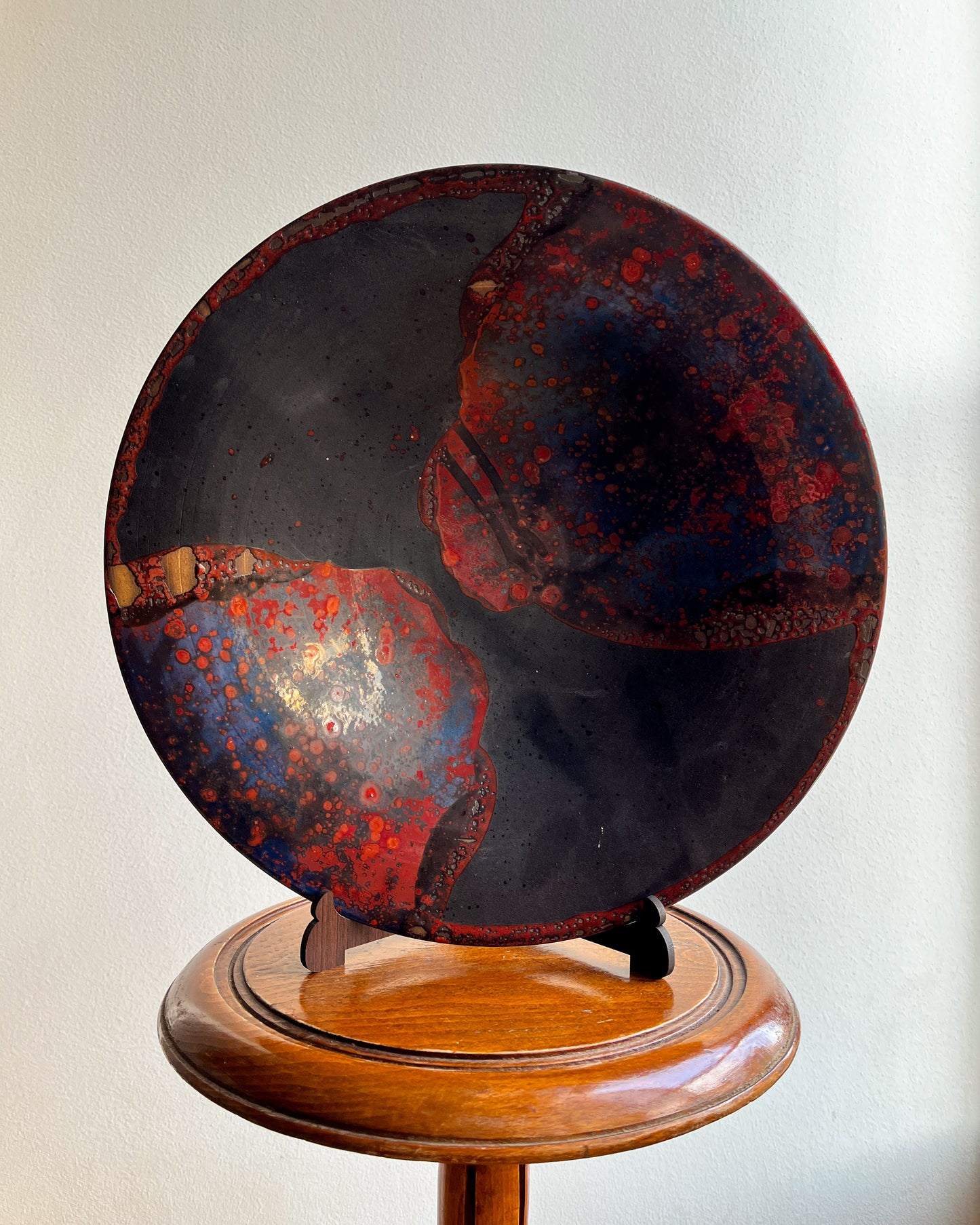 Decorative Ceramic Plate – Half-Glazed Finish